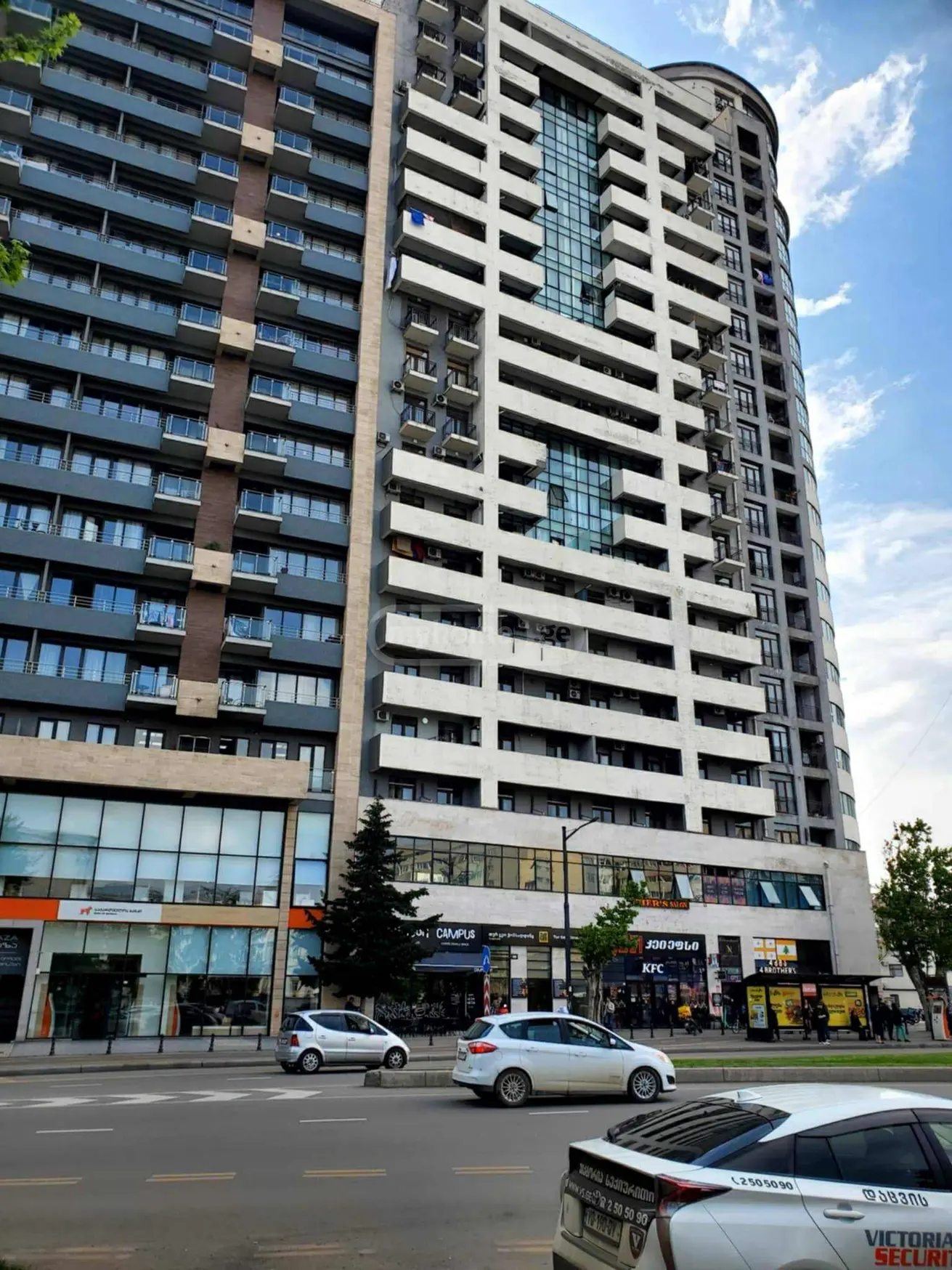 For Rent 3 room  Apartment in Saburtalo dist.