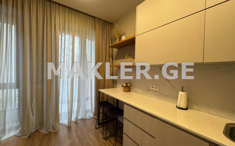  Сдаётся 3 комнатная  Квартира в Ваке  в пов. Церетели 