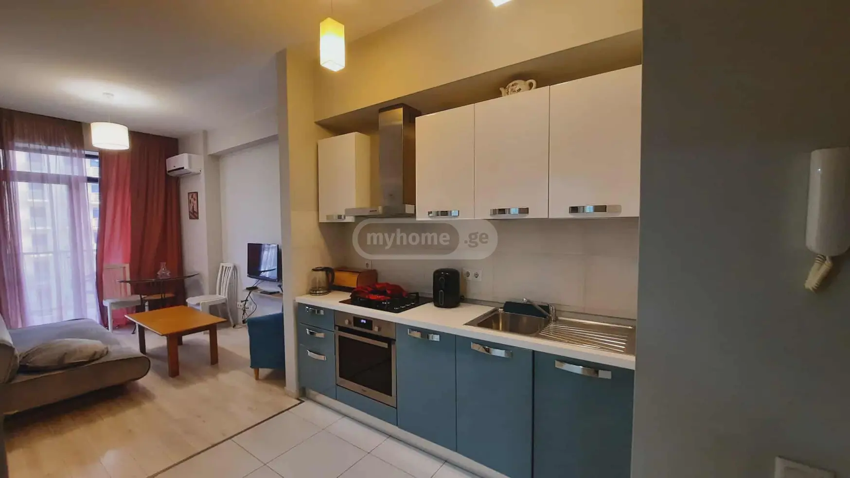 Сдаётся 2 комнатная  Квартира в Сабуртало