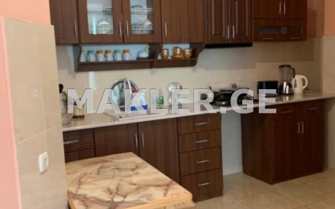  Продается 2 комнатная  Квартира в Сабуртало  на пр. Важа-Пшавела 