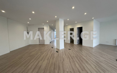  Сдаётся 137 m² площадь Офис в Сабуртало  на ул. М.Алексидзе 