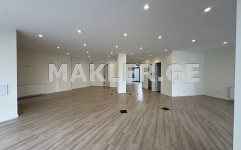  Сдаётся 137 m² площадь Офис в Сабуртало  на ул. М.Алексидзе 