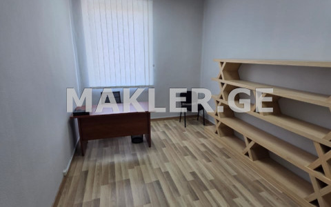 For Rent 237 m² space Office in Vera dist.  in Melikishvili st. 