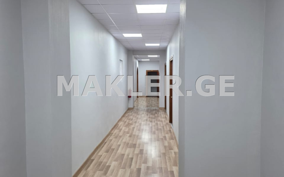  For Rent 237 m² space Office in Vera dist.  in Melikishvili st. 