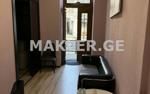  Kiralık 50 m²  İşyeri in Chugureti dist.  in Agmashenebeli ave. 