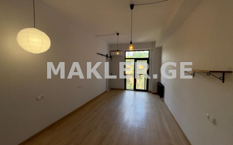  للبيع 3 room  الشقة في هضبة نوتسوبيدزه  in B.Zhgenti st. 