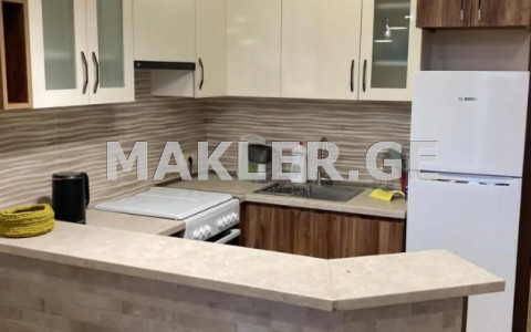  Продается 3 комнатная  Квартира в Сабуртало  на улице Акакия Гахокидзе 