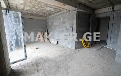  Продается 3 комнатная  Квартира в Сабуртало  на ул. С. Цинцадзе 