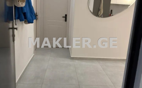  Продается 3 комнатная  Квартира в Сабуртало  на ул. Миндели 