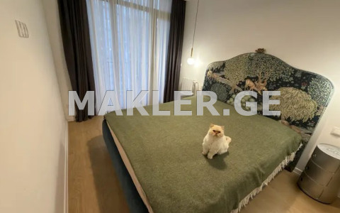  Продается 3 комнатная  Квартира в Сабуртало  на ул. Миндели 