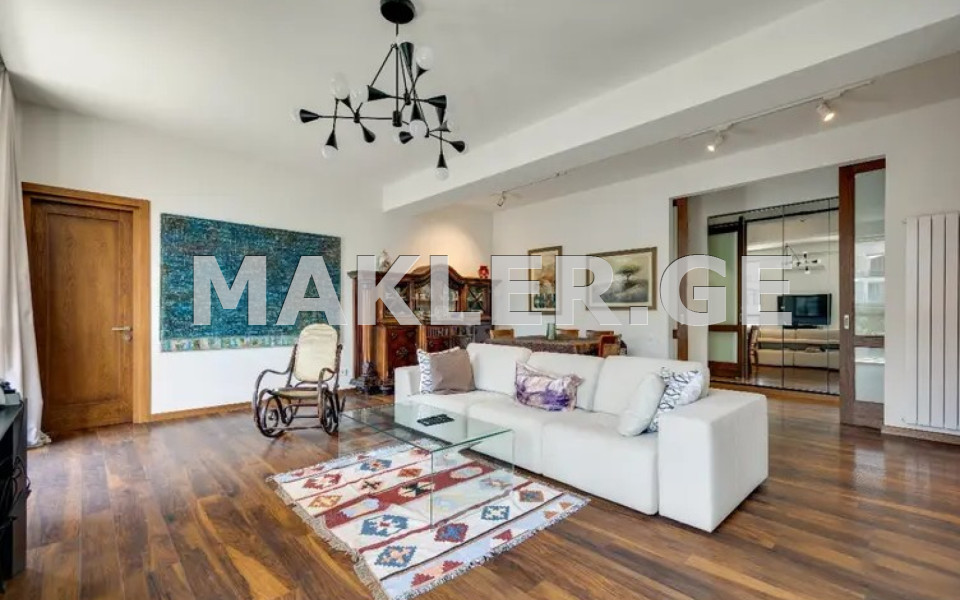  Satılık 8   Daire in Vake dist.  in Mtskheta st. 