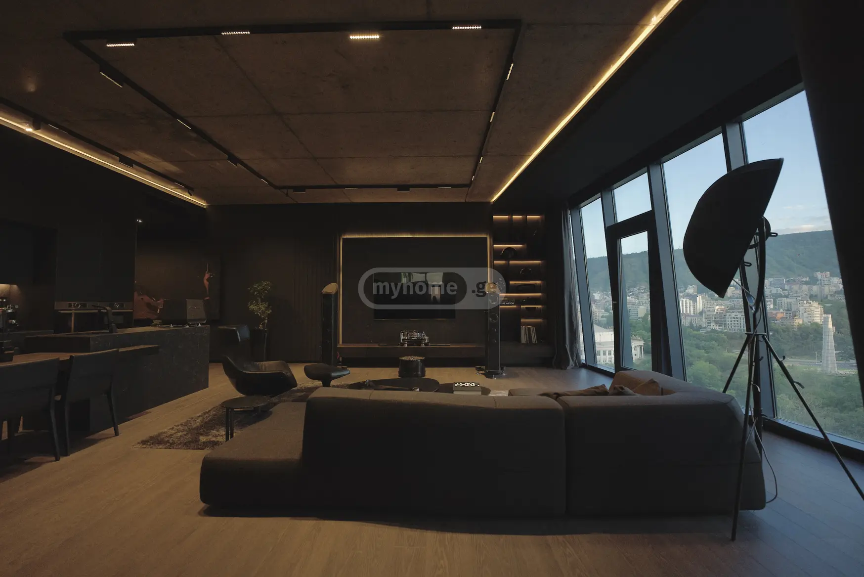  Сдаётся 2 комнатная  Квартира в Сабуртало  на ул. М.Алексидзе 