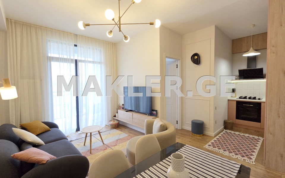  იყიდება 2 ოთახიანი  ბინა ნუცუბიძის პლატოზე  V პლატო 