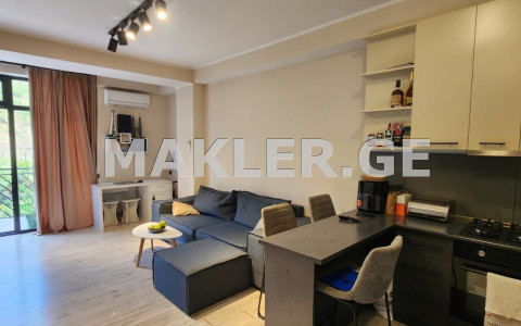  出售 2 room  公寓 in Vashlijvari dist.  in M. Machavariani st. 