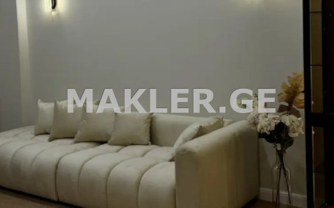  Продается 2 комнатная  Квартира в Сабуртало  на ул. Нуцубидзе 