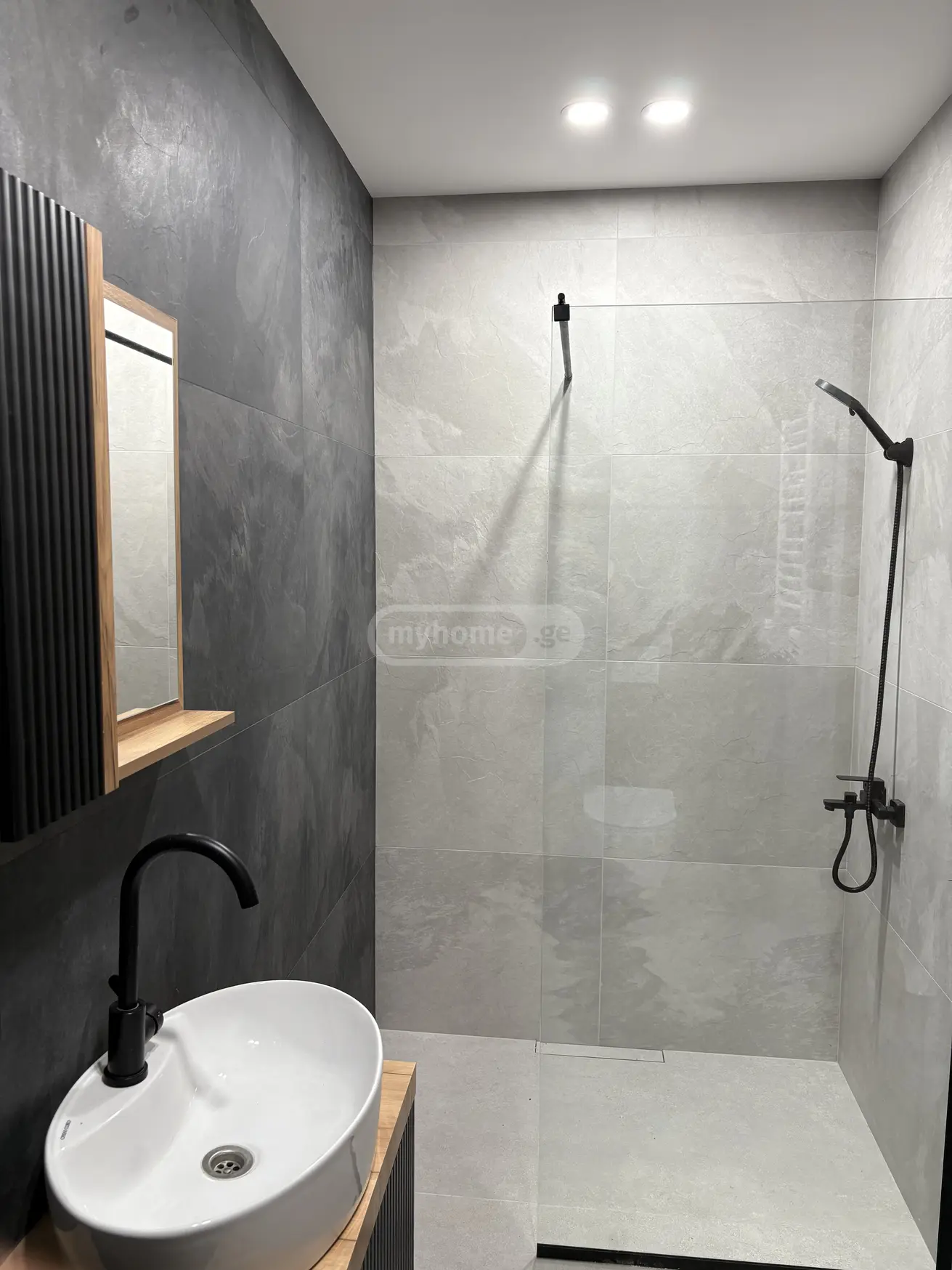 For Rent 3 room  Apartment in Saburtalo dist.