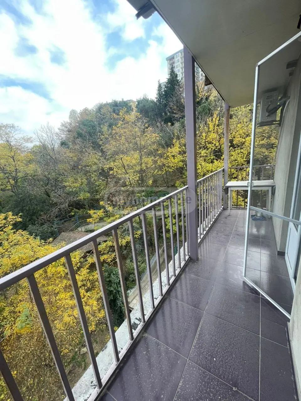 Продается 3 комнатная  Квартира в Сабуртало