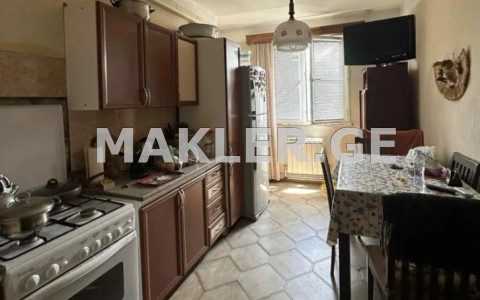  Продается 3 комнатная  Квартира на Плато Нуцебидзе