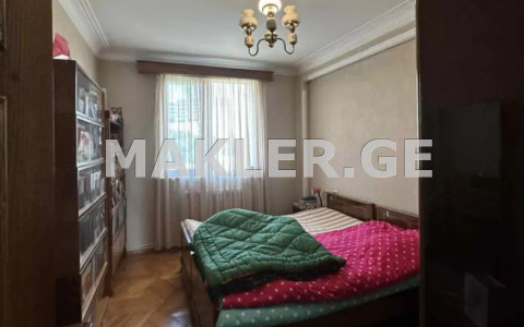  Продается 3 комнатная  Квартира на Плато Нуцебидзе