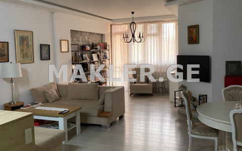  Продается 2 комнатная  Квартира в Сабуртало  на ул. С. Цинцадзе 