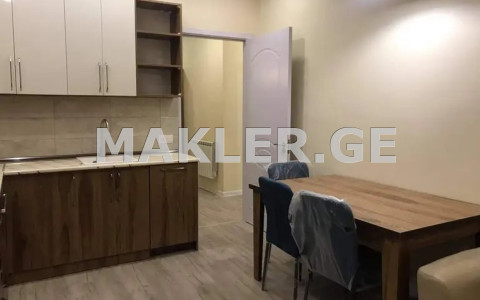  ქირავდება 2 ოთახიანი  ბინა საბურთალოზე  ქავთარაძის ქუჩაზე 