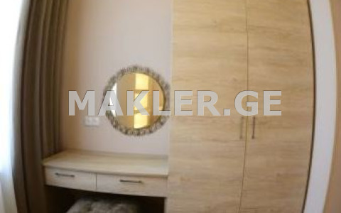  Satılık 2   Daire in Sololaki dist. (Old Tbilisi)  in L. Asatiani st. 