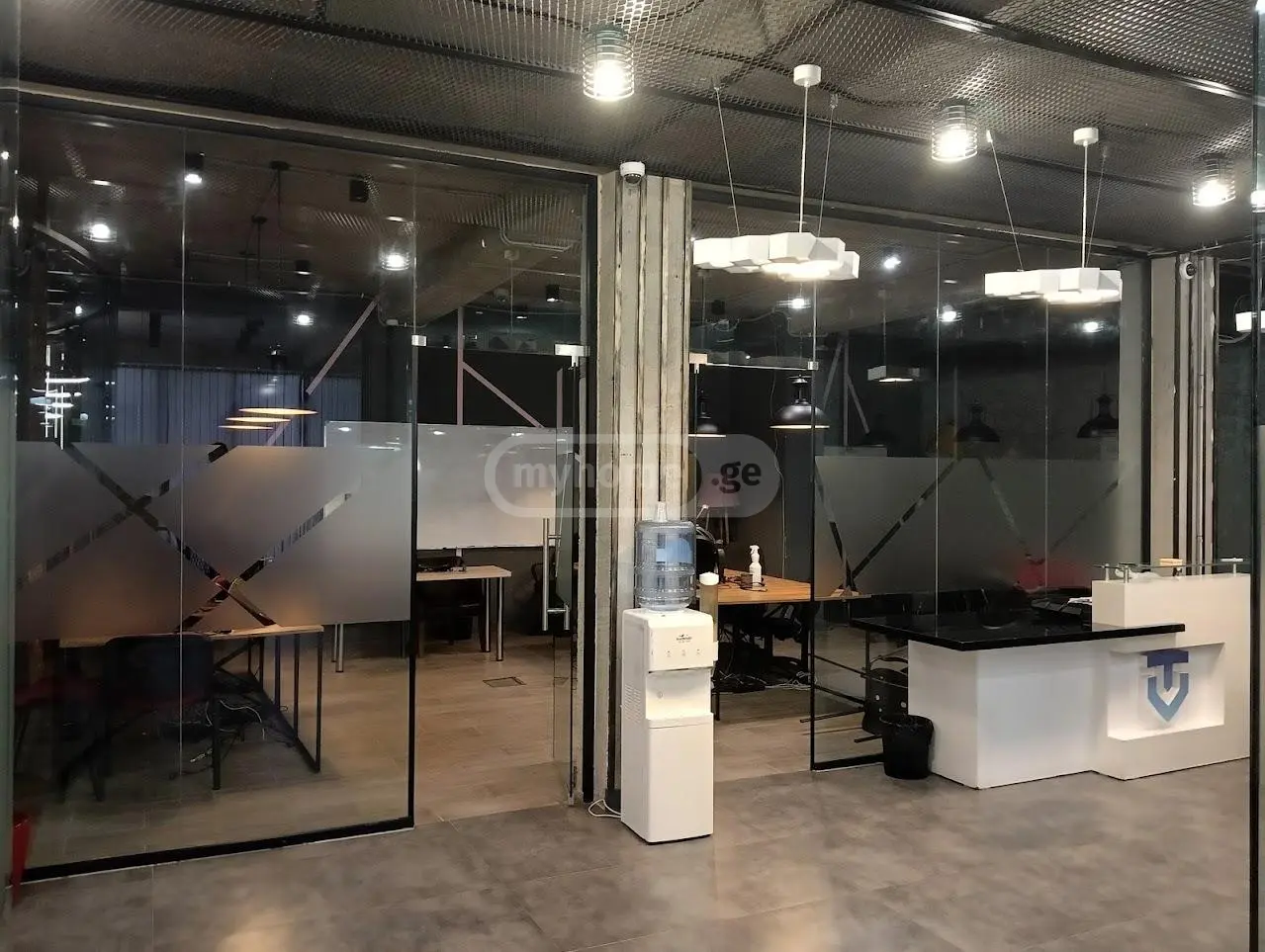  Kiralık 230 m²  İşyeri in Bagebi dist.  ზურაბ საკანდელიძის ქუჩაზე 