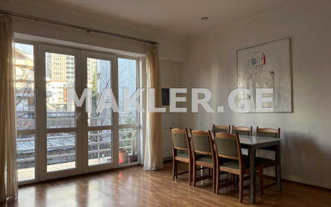  Kiralık 3   Daire in Vake dist.  on Ir. Abashidze st. 