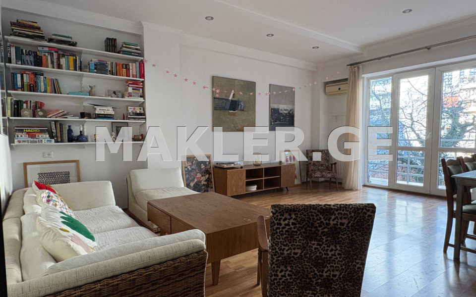  Kiralık 3   Daire in Vake dist.  on Ir. Abashidze st. 