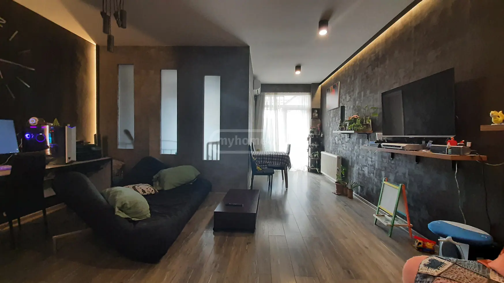  For Rent 2 room  Apartment in Vake dist.  in Marukhi gmirebi st. 