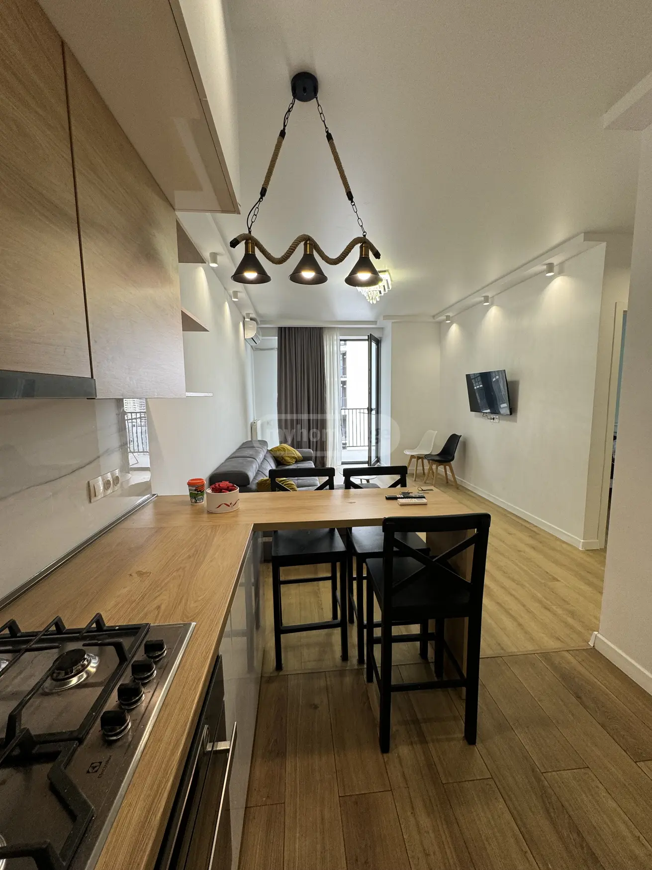  For Rent 2 room  Apartment in Saburtalo dist.  in Marijani st. 