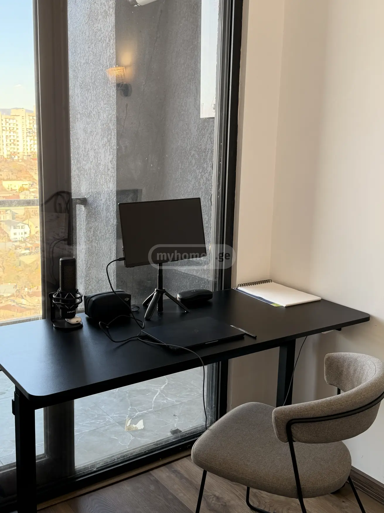  For Rent 2 room  Apartment in Vake dist.  in Kipshidze st. 