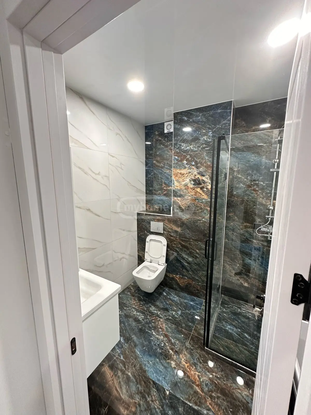  For Rent 2 room  Apartment in Saburtalo dist.  in Aslanidi st. 