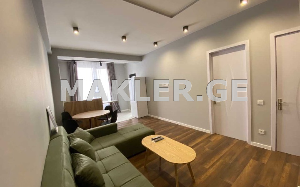  Сдаётся 2 комнатная  Квартира на Озеро Лиси  ცაცხვების ქუჩაზე 