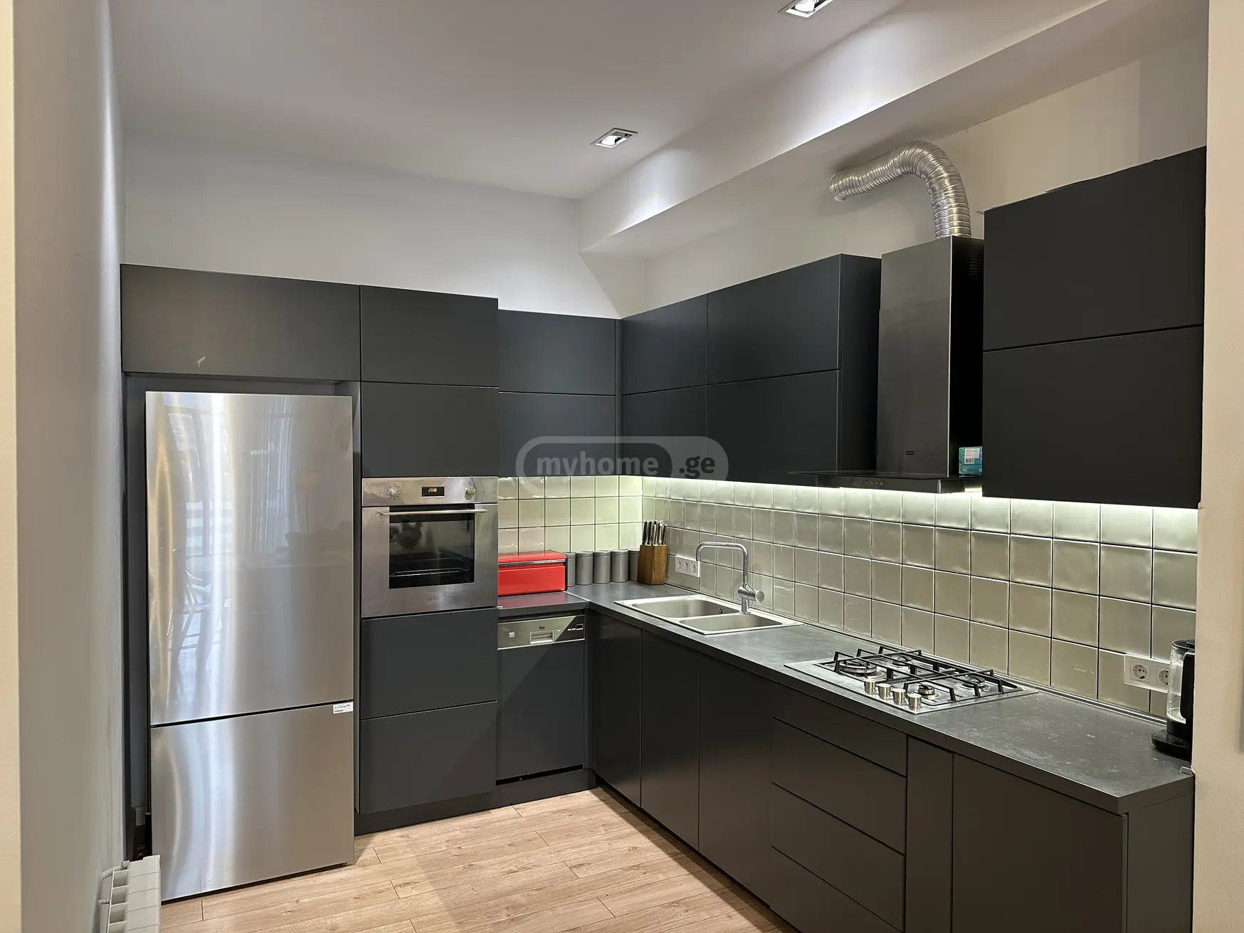  For Rent 2 room  Apartment in Saburtalo dist.  in Universiteti st. 