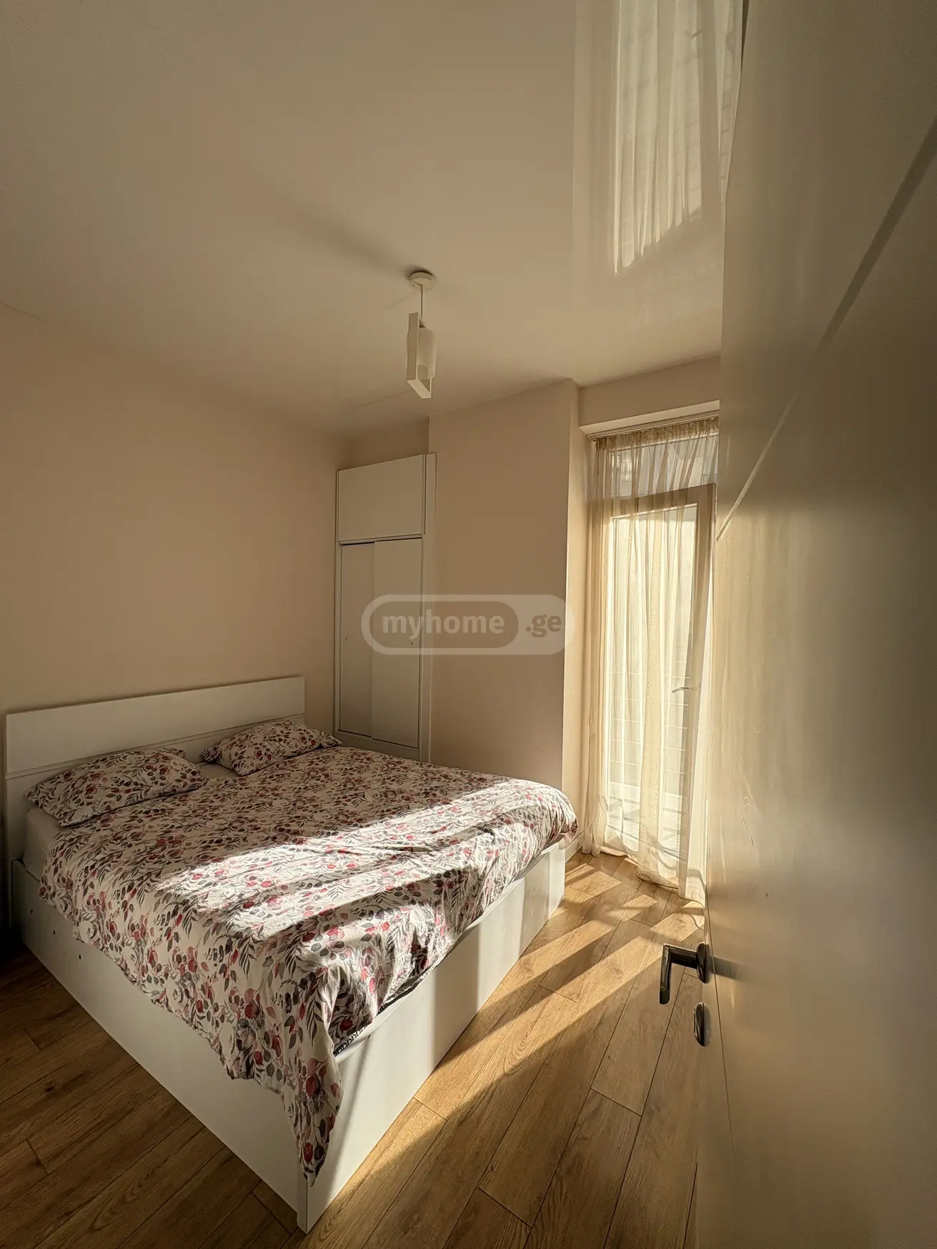  For Rent 3 room  Apartment in Saburtalo dist.  in Gazapxuli st. 