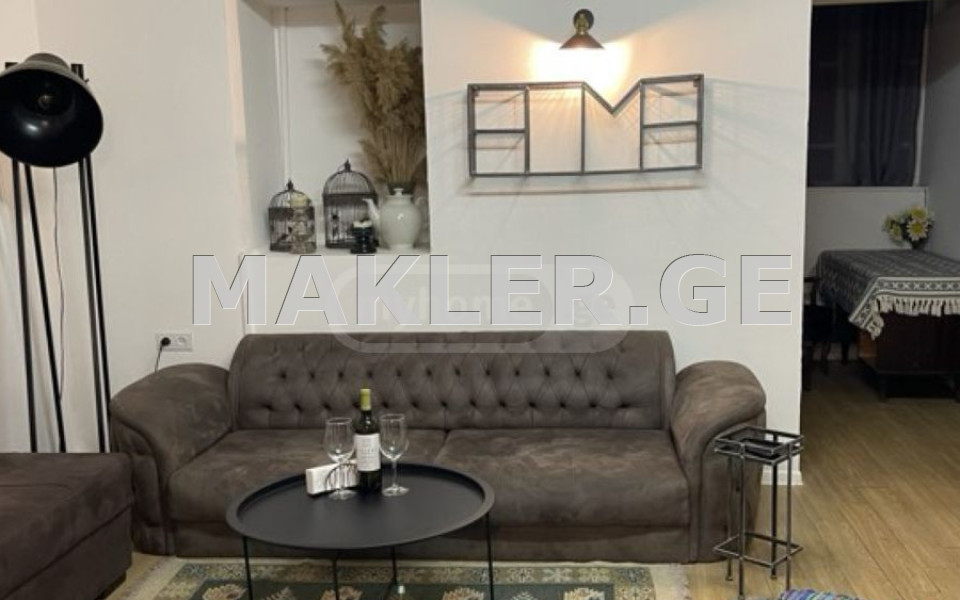  Satılık 2   Daire in Mtatsminda dist. (Old Tbilisi)  in Shindisi st. 