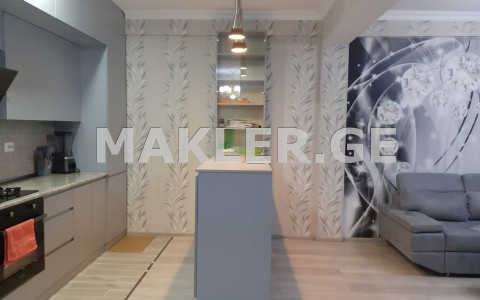  Продается 2 комнатная  Квартира в Варкетили  в пос. Аэродрома ул. III 