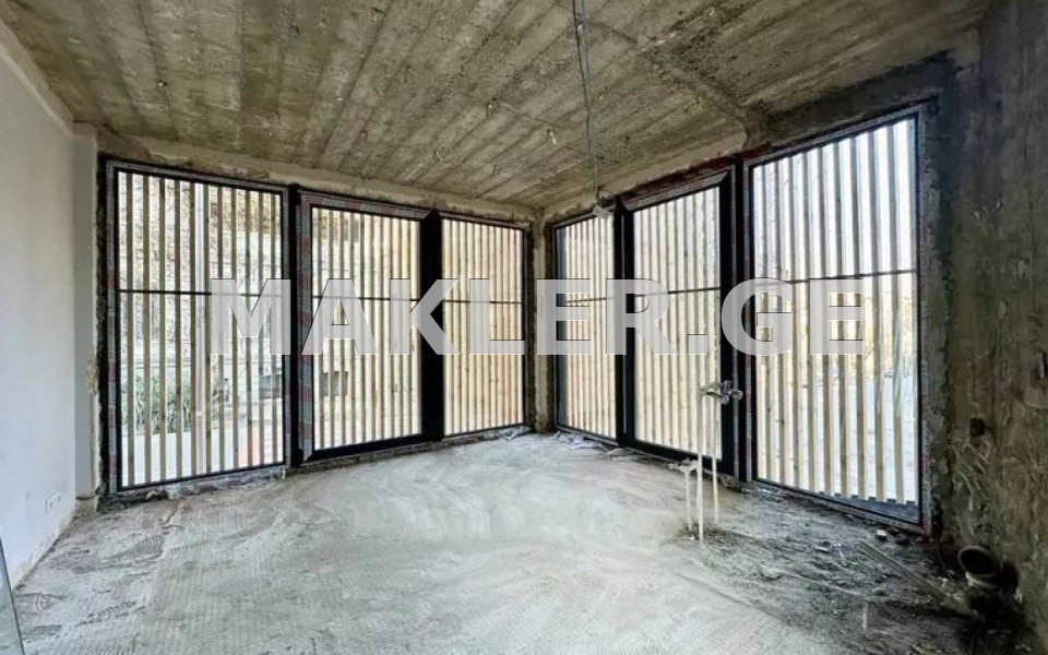  იყიდება 44 m² ფართობის კომერციული ფართი სოლოლაკში (ძველ თბილისში)  ამაღლების ქუჩაზე 