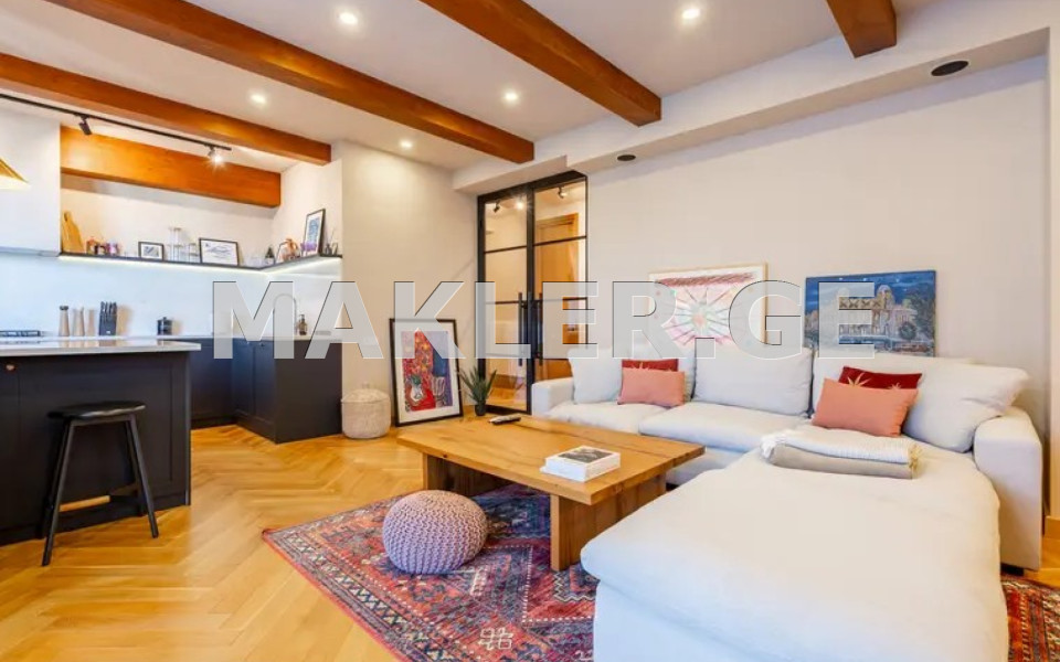  For Sale 3 room  Apartment in Vake dist.  in  Shatberashvili st. 