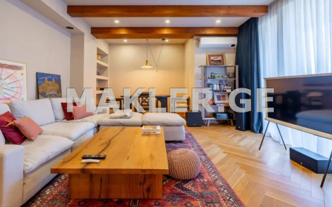  For Sale 3 room  Apartment in Vake dist.  in  Shatberashvili st. 