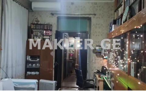  იყიდება 3 ოთახიანი  ბინა ვერაზე  ბელინსკის ქუჩაზე 