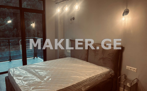  ქირავდება 3 ოთახიანი  ბინა ლისის ტბაზე  ავთო ვარაზის ქუჩა 