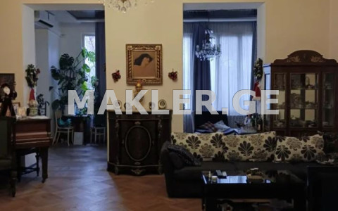  For Sale 5 room  Apartment in Vera dist.  in G. Akhvlediani st. 