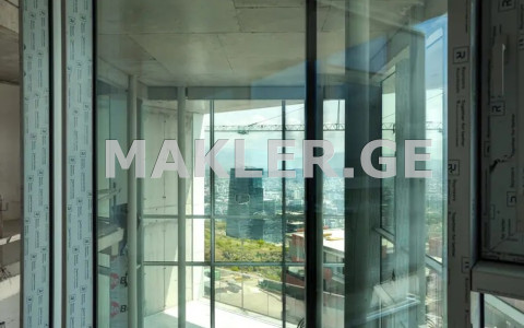  Продается 5 комнатная  Квартира на Озере Лиси