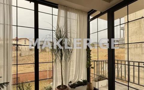  Satılık 4   Daire in Mtatsminda dist. (Old Tbilisi)  in Tsavkisi turn 