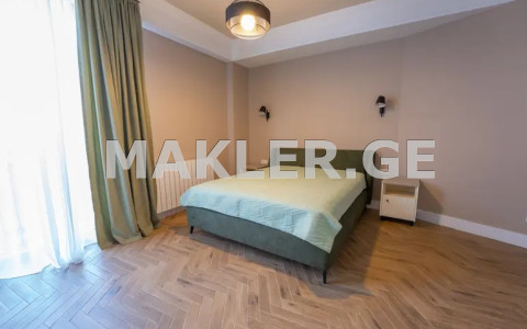  For Rent 2 room  Apartment in Mtatsminda dist. (Old Tbilisi)  in Zichi st. 