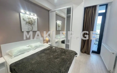  ქირავდება 2 ოთახიანი  ბინა საბურთალოზე  ანა პოლიტკოვსკაიას ქუჩაზე 