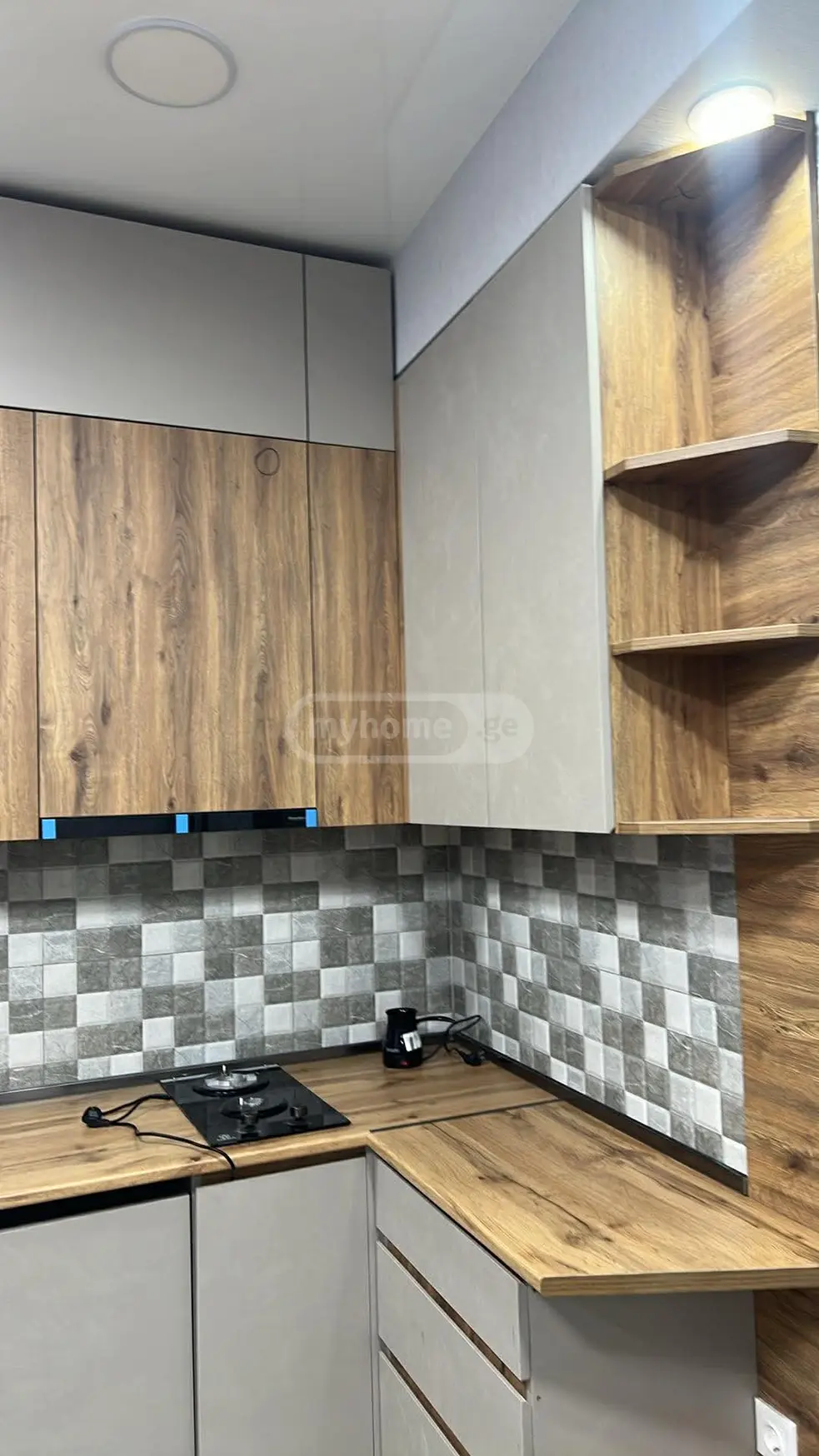  For Rent 3 room  Apartment in Saburtalo dist.  in Nutsubidze st. 