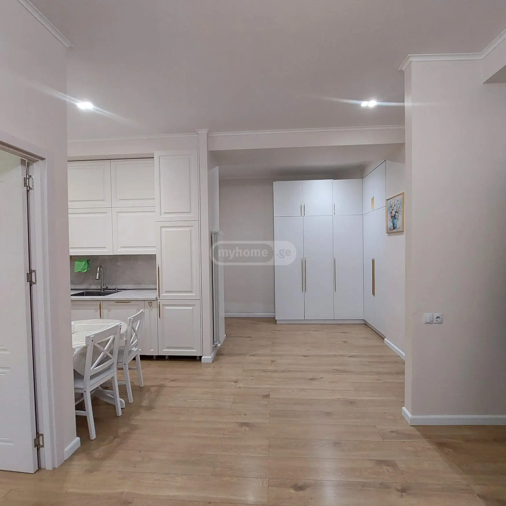  For Rent 3 room  Apartment in Saburtalo dist.  in Nutsubidze st. 